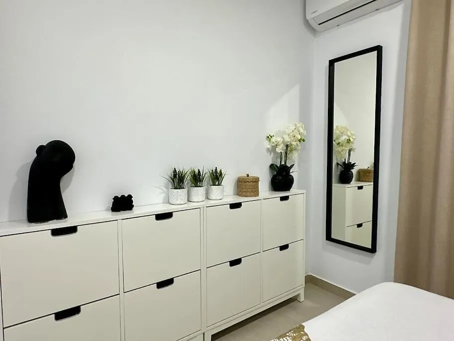 Apartment New Renovated Appartment With Beautiful View On Cliffs And Sea Puerto de Santiago